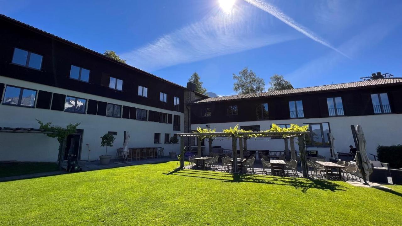 Family & Mountain Lodge C'Est La Vie Hasliberg Exterior photo